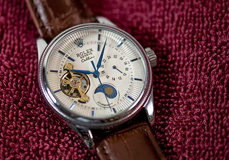 Buy Watches Online in Louisville, KY